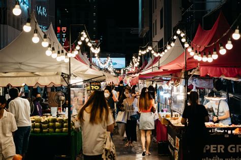 스린 야시장: 밤의 불빛 아래 숨겨진 이야기들